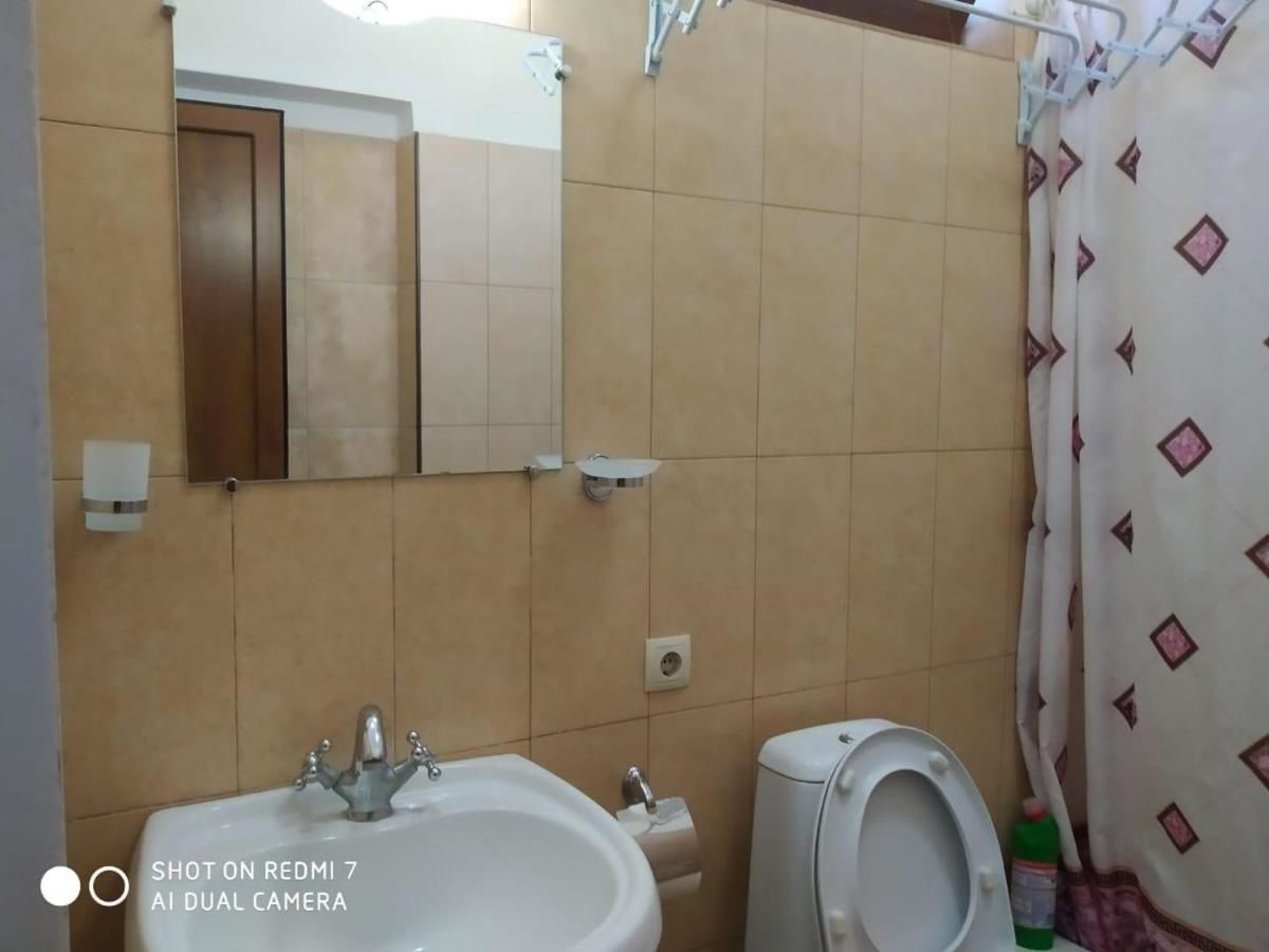 Гостевой дом Гостевой Дом  Сухум-19