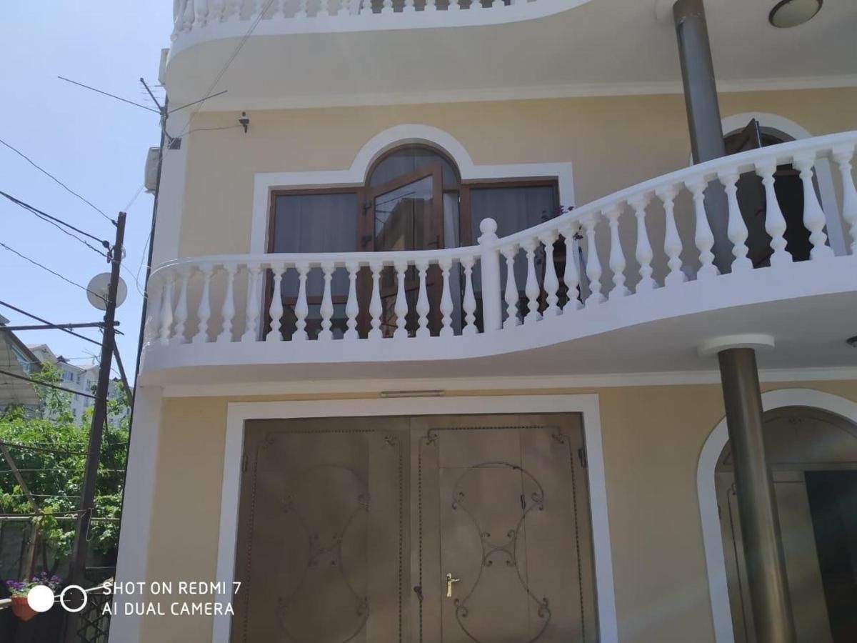 Гостевой дом Гостевой Дом  Сухум-7