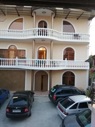 Гостевой дом Гостевой Дом  Сухум-2