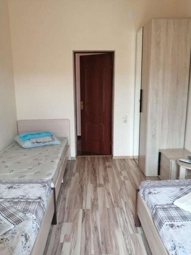 Гостевой дом Гостевой Дом  Сухум-38